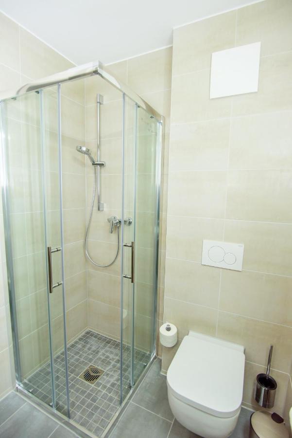 Hotel Filderhof Ройтлинген Экстерьер фото