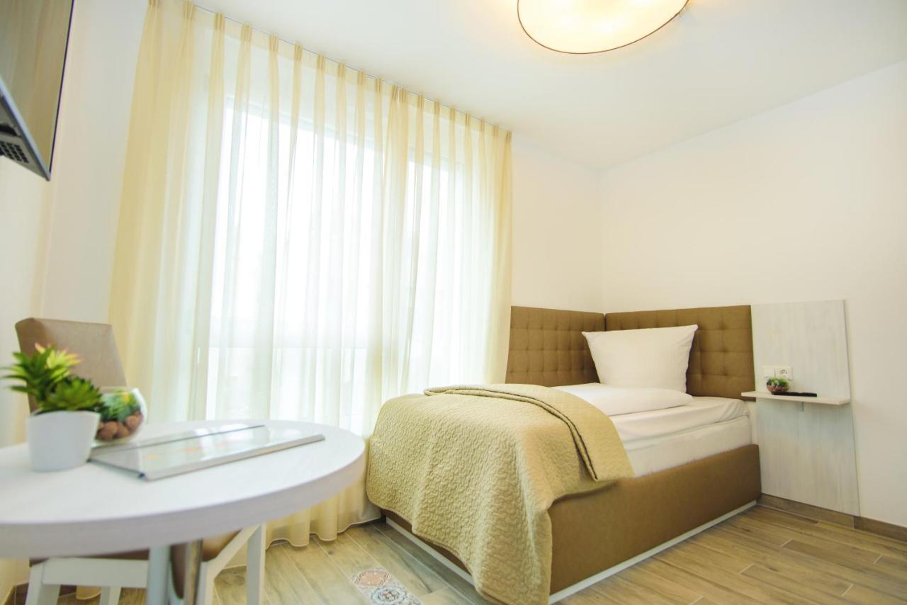 Hotel Filderhof Ройтлинген Экстерьер фото