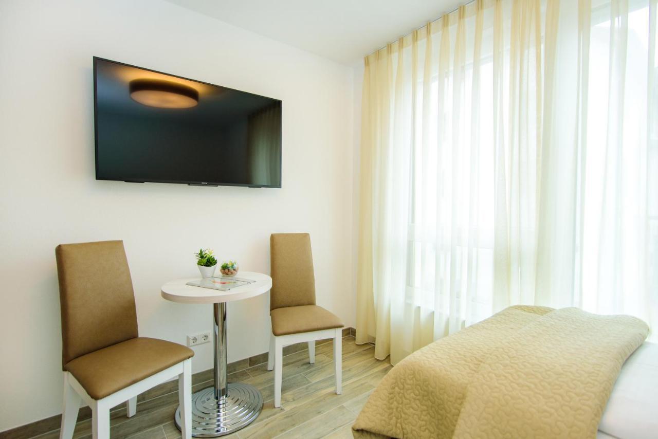 Hotel Filderhof Ройтлинген Экстерьер фото